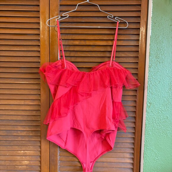 Free People Nuuly Red Ruffle Tule Body Suit Size L - Picture 3 of 5